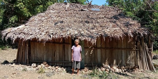 Kisah Nenek Toi, Tinggal di Daerah Terpencil Hingga Tak 'Terlihat' Pemerintah