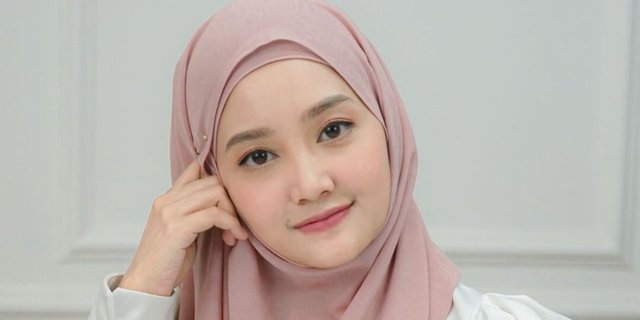 Natural Makeup Look Untuk Halal Bihalal