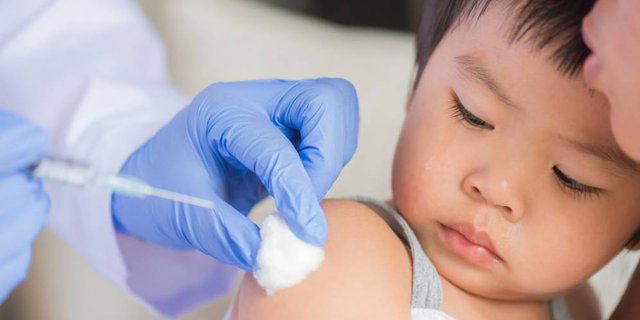 Sempat Anjurkan Tunda Vaksin, IDAI Rekomendasikan Cara Drive Thru