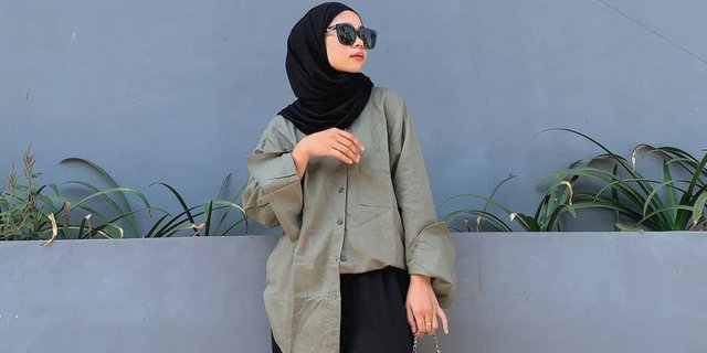 Lebaran Idul Adha Pakai Hijab Pashmina, Intip Tutorialnya!