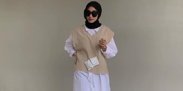 Paduan Blouse & Celana Kulit Selebgram Malang Fita Wulansari 