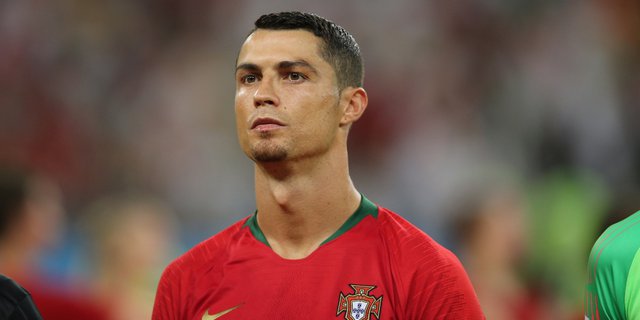 Antre 6 Jam di POM, Mobil Mewah Cristiano Ronaldo Enggak Kebagian Bensin