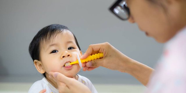 Gigi Si Kecil Mulai Tumbuh, Bisa Jadi Kehilangan Nafsu Makan