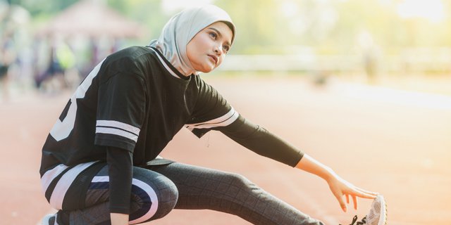 10 Manfaat dari Jogging Sore Hari untuk Menghilangkan Stres dan Bikin Tubuh Lebih Rileks