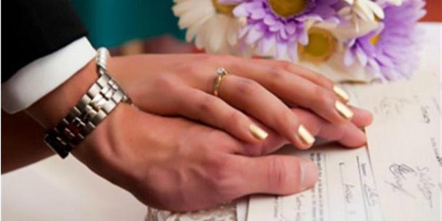 Cerita Sedih Wanita Terpaksa Batalkan Pernikahan Setelah Temukan Folder Rahasia di Komputer Mantan Tunangan