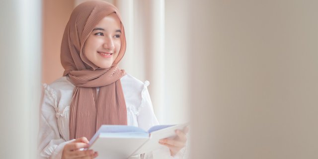 Inspirasi Outfit Hijab Kasual untuk Ngampus
