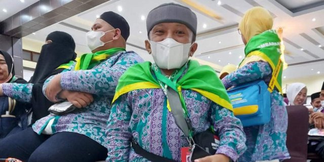 Kisah Sudirman Naik Haji: Memang Badanku Seperti Ucok Baba, Tapi Allah Melindungiku