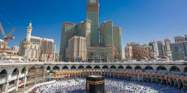 Cerita Jemaah Haji Indonesia Menangis Saat Pertama Kali Melihat Kabah