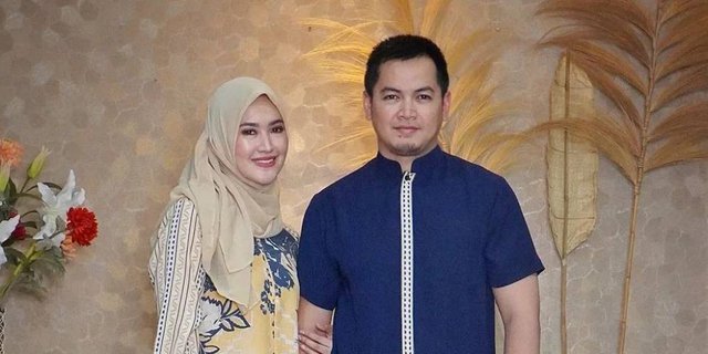 So Sweet! Tommy Kurniawan Beri Kejutan di Ulang Tahun Istri Tercinta