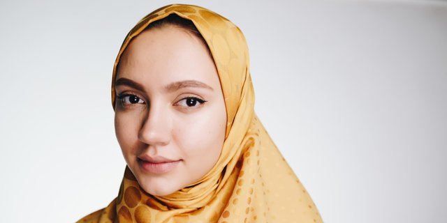 Tips Murah Rawat Rambut Anti Lepek untuk Hijabers