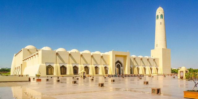 Destinasi Wajib di Qatar, Datang ke Masjid Imam Abdul Wahhab