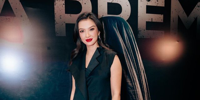 Ekspresi Ketakutan Raline Shah Saat Nonton Pengabdi Setan 2 Disorot