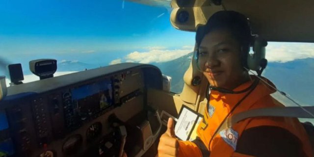 Potret Arnetha Florencia, Si Manis Putri Sopir Angkot yang Jago 'Terbang' Jadi Taruna AAU