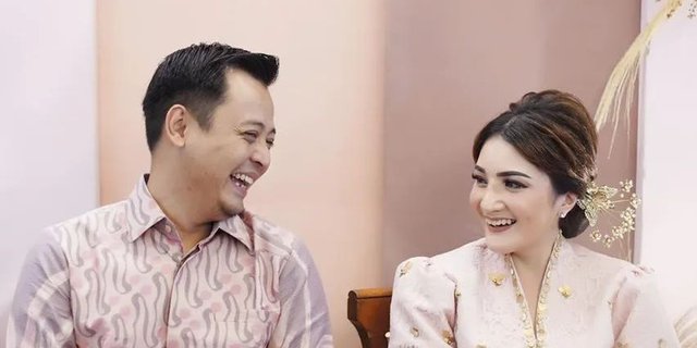 10 Years of Being Single, Kiki Amalia Proposed by Her Fan