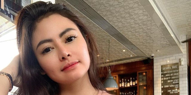Remember Model Vitalia Shesya? Long Unseen, Now Her Appearance is Enchanting Despite Scary Makeup