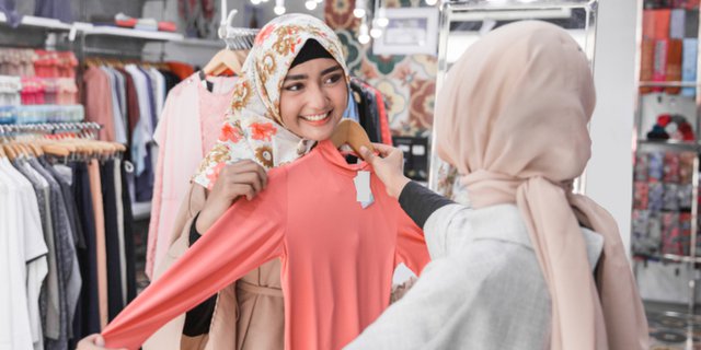 Tak hanya Irit Kantong, Thrifting Juga Baik untuk Bumi