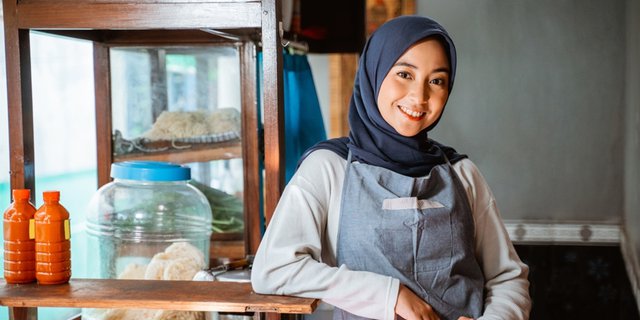 Sunlight Supports Indonesian Women to Become Foodpreneurs, Check Out the Real Action!