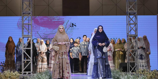 Preview Collection of Syar'i Fashion Inspired by the Beauty of Alhambra Palace