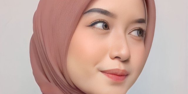 Model Hijab Paris Simpel, Clean Look Tanpa Jarum Pentul 