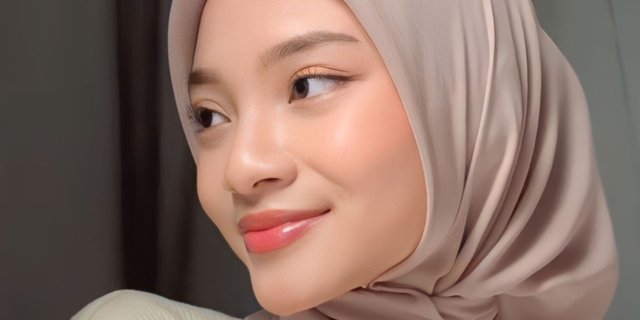 Daily Hijab Dengan Kerudung Polycotton Tampil Rapi Tanpa Ribet