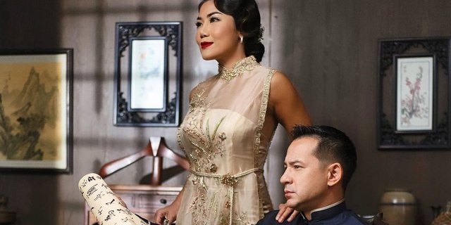 Remembering 5 Intimate Moments of Ari Wibowo and His Wife Before Deciding to Divorce