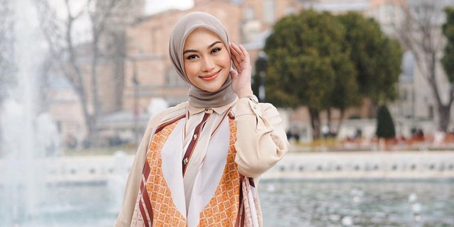 Peach Flowy Dress by Indah Nada Puspita, Fresh Inspiration for Eid Al-Fitr