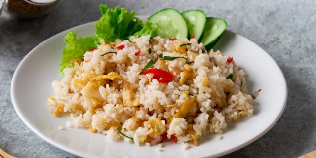 Rice Upgrades with Citrus Leaf Stir Fry