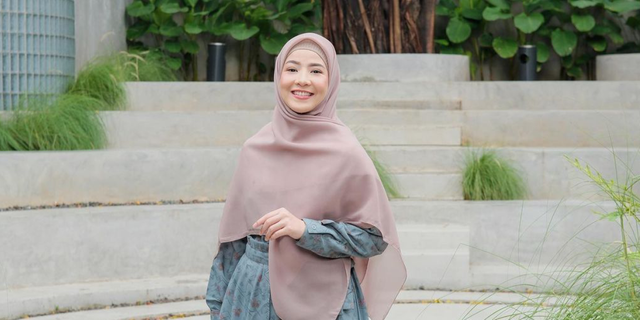 Stunning! Natasha Rizky's Appearance with Earth Tone Outfit