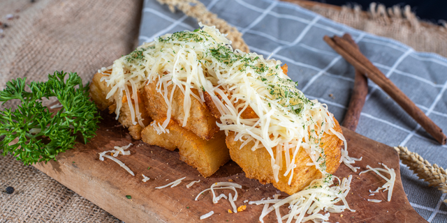 Delicious Cassava Cheese Milk Snack