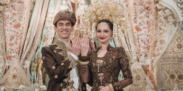 Heboh! Diam-Diam Enzy Storia Officially Marries Molen Kasetra