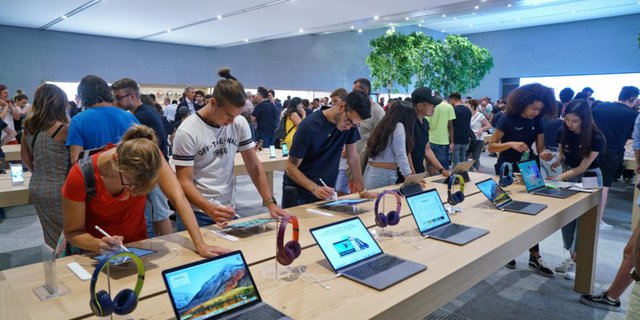 Intense Competition! Apple Develops AI and Prohibits Employees from Using ChatGPT