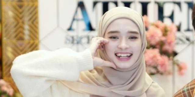 Inara Rusli Challenged to Remove Makeup, Her Bare Face Makes People Stunned