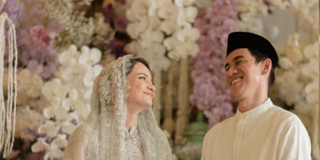 Enzy Storia Bagikan Video Honeymoon di Bali, Adegan Jungkir Balik Bikin Heboh
