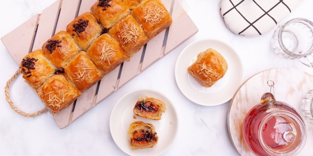 Crispy Banana Bolen, Practical Snacks Processed with Air Fryer