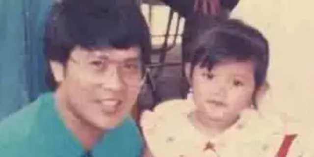 Little Girl with Kak Seto Became a Famous Presenter and Comedian, Can You Guess?