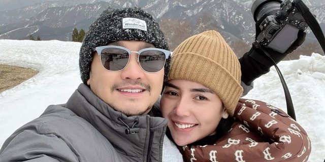 Revealed Early Introduction of Angga Wijaya and Future Wife Whose Smile Melts