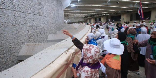 Note, This is the Movement Flow of Indonesian Hajj Pilgrims During the Peak of Armina Hajj