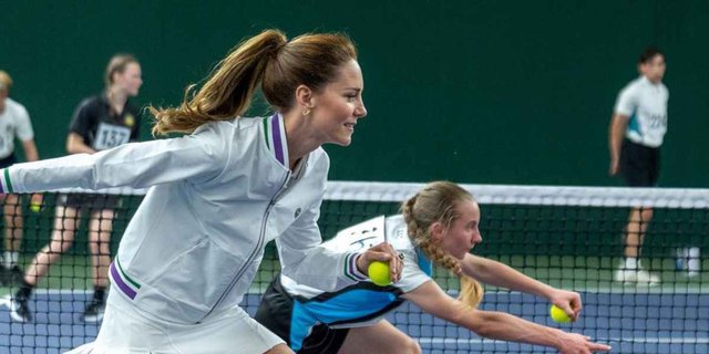 Sporty and Stylish Portraits of Kate Middleton During Tennis Practice