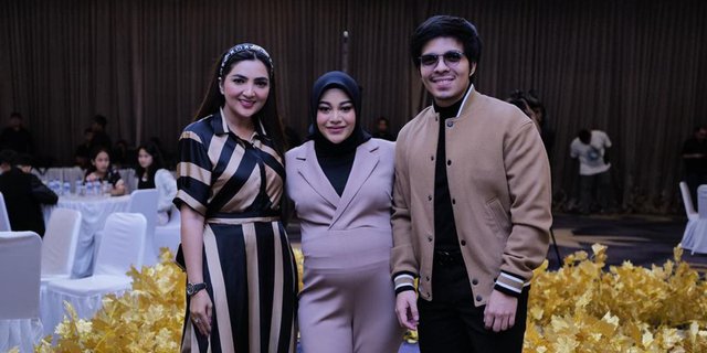 Aurel Hermansyah's Fashion Choices at Rizky Billar's Birthday Party Become the Spotlight, What's Wrong?