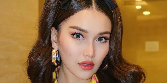 Ayu Ting Ting Appears Like Jennie Blackpink with Korean-Style Makeup