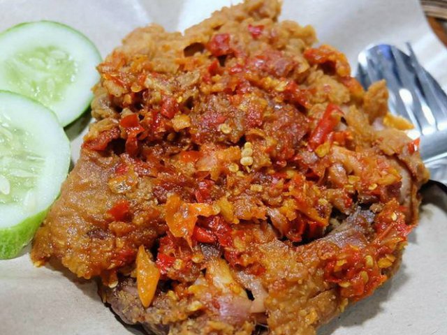 Resep Mudah Ayam Geprek Buat Si Spicy Lover Dream Co Id