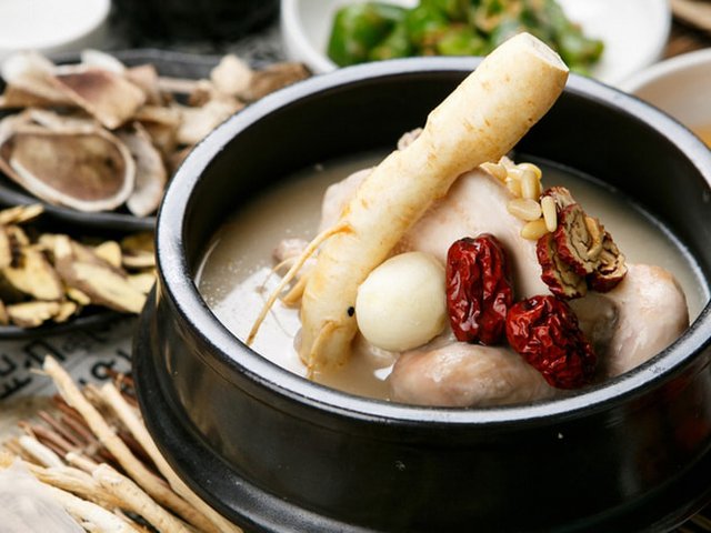 Cara Membuat Samgyetang Sup Ayam Gingseng Khas Korea Selatan Dream Co Id