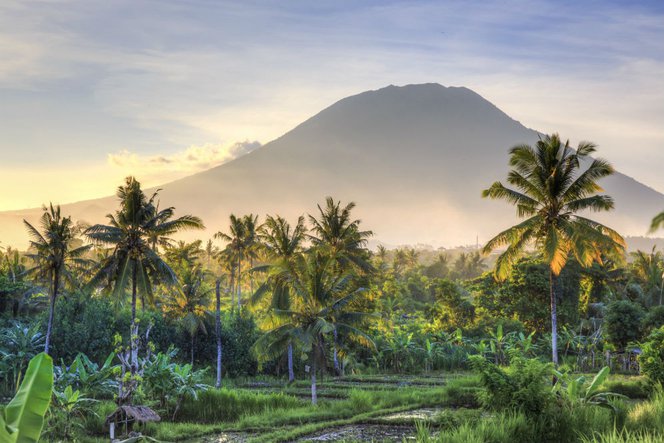 Selamat Indonesia Masuk Daftar 20  Negara  Terindah  di  