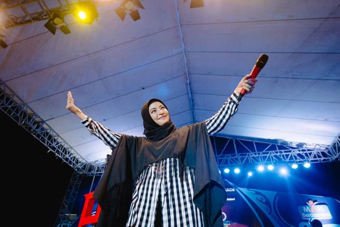 Berhijab, Tantri 'Kotak' Tetap Rock n Roll  Hijab.Dream.co.id