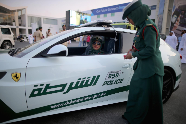 Foto Mobil Patroli Mewah Polwan Dubai