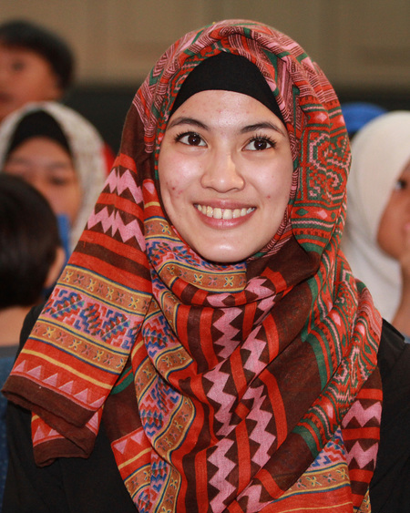 Foto Alyssa Soebandono Kian Mantap Berhijab