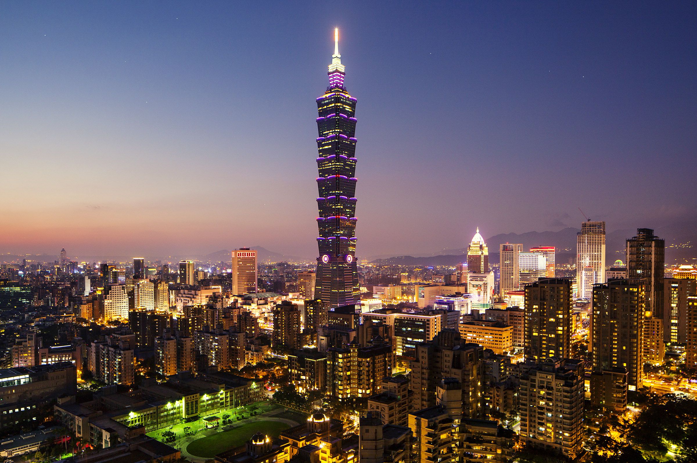 Тайвань информация. Taipei 101, Тайвань. Тайбэй 101 в Тайване. Башня Тайбэй 101. 1. Небоскреб Тайбэй 101.