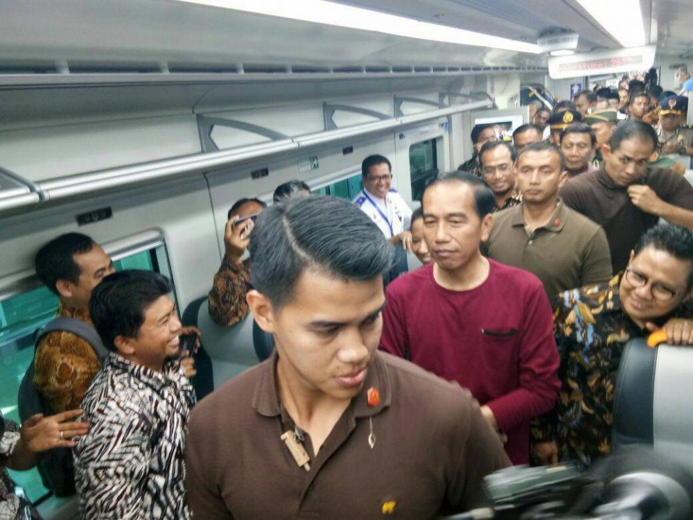 Begini Penampakan Kereta Bandara yang Diresmikan Jokowi