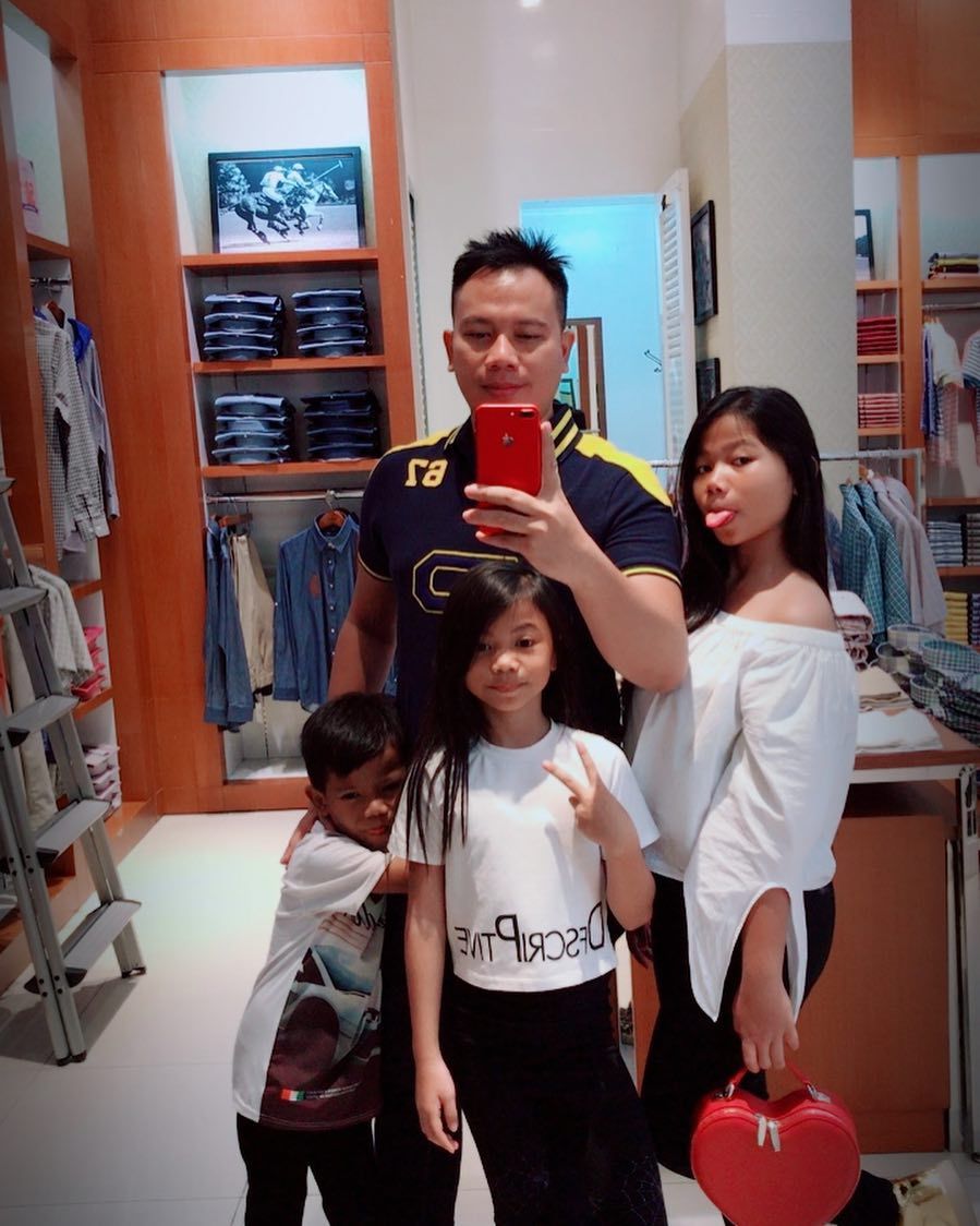 Momen Angel Lelga Bersama Anak Vicky Prasetyo