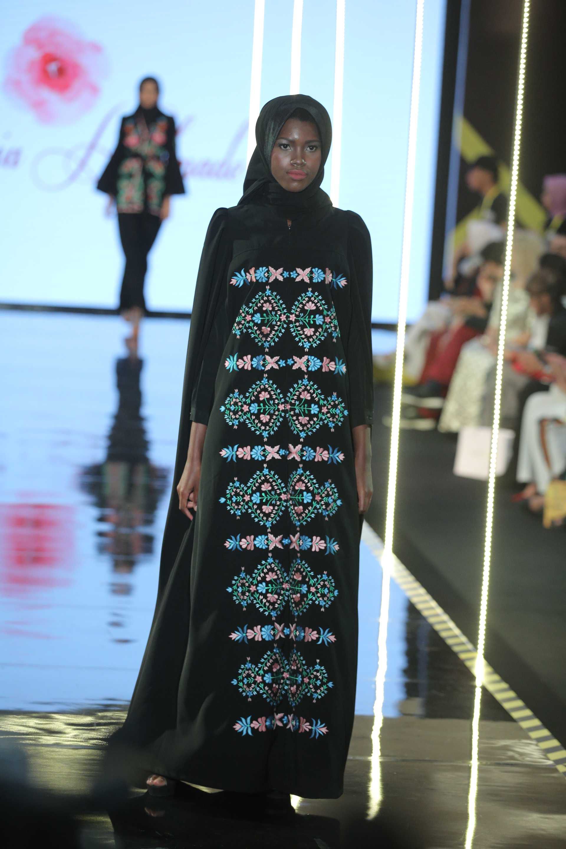 Parade Busana Keren di Jakarta Modest Fashion Week 2018